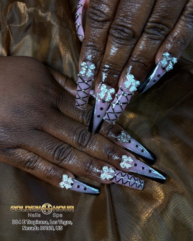 Golden Hour Nails Spa 110826 (2)